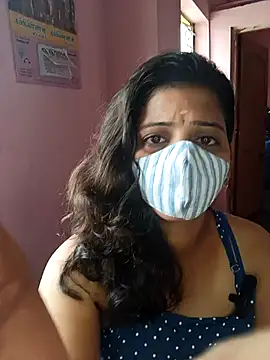 Tamil Shalini Lustyy online show from September 9, 2025, 5:17 am