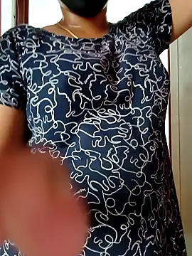 Tamil Shalini Lustyy online show from October 3, 2025, 11:12 am