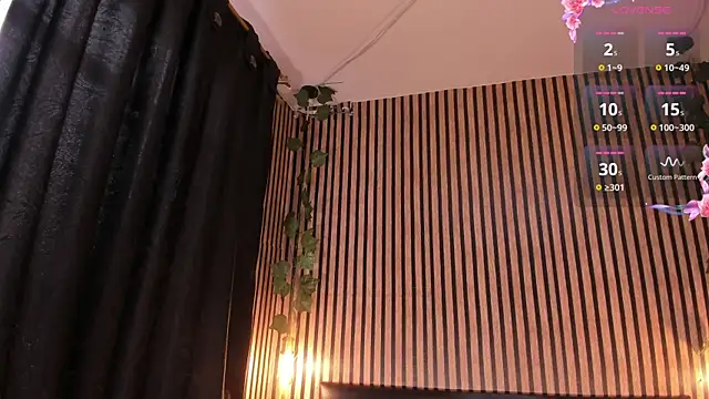 Snapshot of Victoria_Ponce1 chatting on February 13, 2025, 8:45 pm Victoria Ponce1 online show from February 13, 2025, 8:45 pm