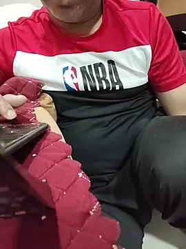 samee00721 online show from March 15, 2026, 5:42 pm