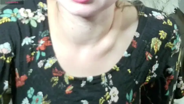 Mikki5P online show from September 29, 2025, 5:40 pm