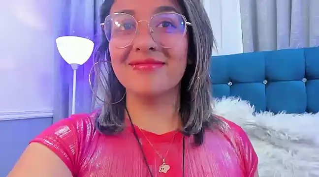 Snapshot of Pandoracherry chatting on February 19, 2025, 3:28 am Pandoracherry online show from February 19, 2025, 3:28 am