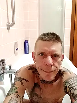 Tattooguy 86 online show from November 15, 2025, 3:49 pm