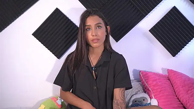 Snapshot of Ambeer_Rousess chatting on December 14, 2025, 8:36 pm Ambeer Rousess online show from December 14, 2025, 8:36 pm