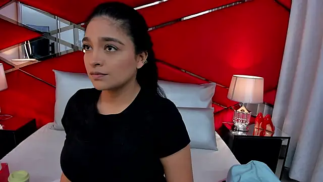 Snapshot of AdeleGray chatting on March 13, 2025, 11:41 am AdeleGray online show from March 13, 2025, 11:41 am