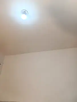 Snapshot of AdeleGray chatting on November 1, 2025, 9:36 am AdeleGray online show from November 1, 2025, 9:36 am