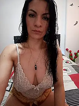Snapshot of Atenea_lens052 chatting on February 27, 2025, 1:17 pm Atenea lens052 online show from February 27, 2025, 1:17 pm