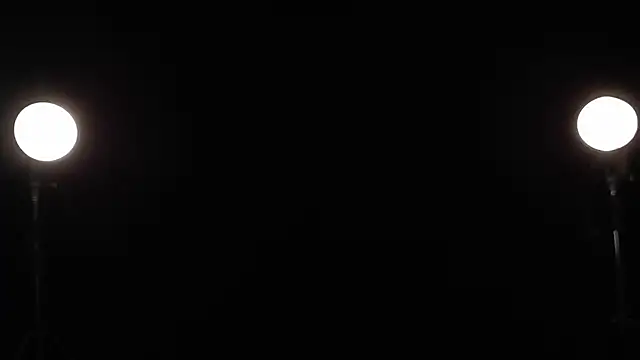 Snapshot of lia__Suummer chatting on May 30, 2026, 9:42 pm lia Suummer online show from May 30, 2026, 9:42 pm