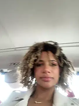 Snapshot of naomidawsonn chatting on June 2, 2026, 7:25 pm naomidawsonn online show from June 2, 2026, 7:25 pm