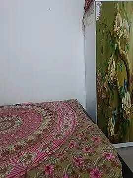 Cute-manisha online show from March 29, 2026, 2:24 am