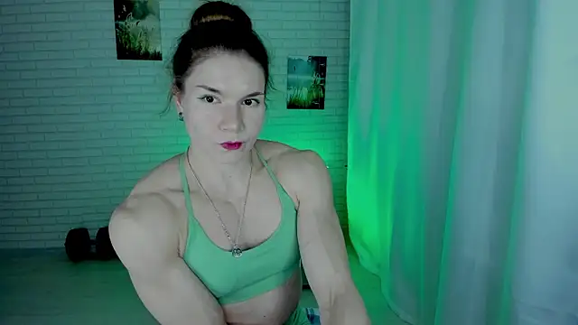 Snapshot of Lisa_Ray chatting on February 17, 2026, 12:41 am Lisa Ray online show from February 17, 2026, 12:41 am