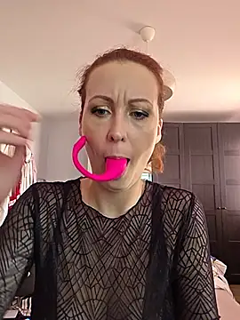 Snapshot of IsabellaLuiXXX chatting on July 28, 2026, 5:01 pm IsabellaLuiXXX online show from July 28, 2026, 5:01 pm