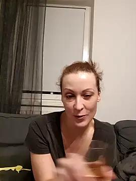 Snapshot of IsabellaLuiXXX chatting on December 11, 2024, 5:04 pm IsabellaLuiXXX online show from December 11, 2024, 5:04 pm