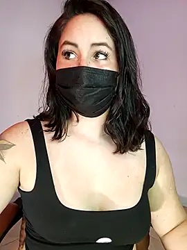 Snapshot of Aiunii1 chatting on November 12, 2025, 1:37 pm Aiunii1 online show from November 12, 2025, 1:37 pm