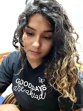 BrendaGirs online show from April 25, 2026, 5:10 am