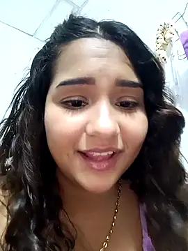 Snapshot of BrendaGirs chatting on February 28, 2025, 5:04 am BrendaGirs online show from February 28, 2025, 5:04 am