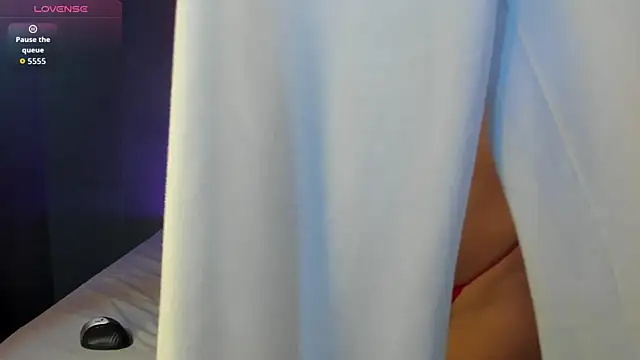 PammelaRoss1 online show from November 8, 2025, 5:16 pm