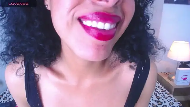 Snapshot of muriell303av chatting on December 26, 2024, 6:09 am muriell303av online show from December 26, 2024, 6:09 am