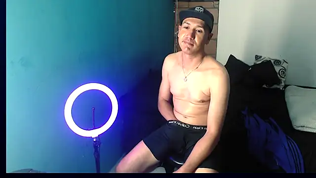 Snapshot of TOMMY_COCK666 chatting on December 22, 2024, 4:06 am TOMMY COCK666 online show from December 22, 2024, 4:06 am