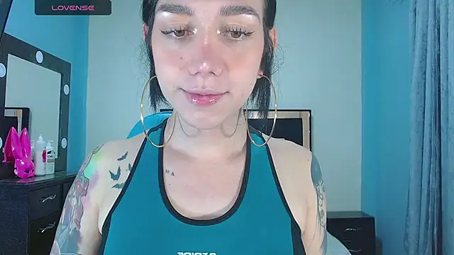 Snapshot of karla_zambrano chatting on January 9, 2026, 11:17 am karla zambrano online show from January 9, 2026, 11:17 am