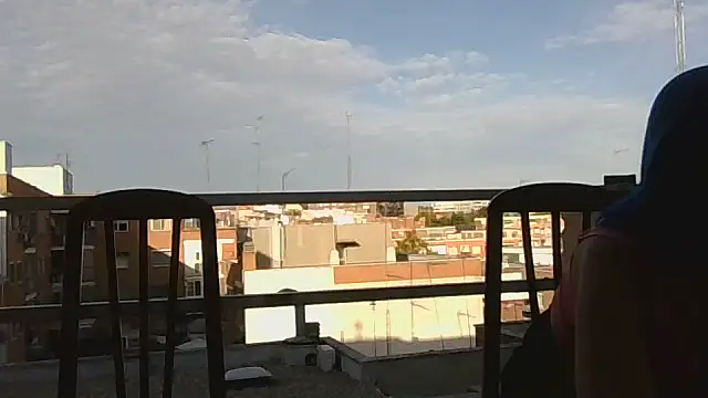 Ursumi1 online show from October 3, 2025, 4:19 pm