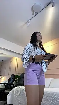 SHARONN     online show from June 18, 2026, 3:49 am