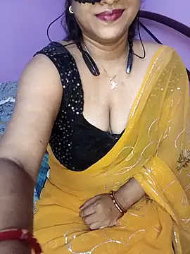 Sexy Mona Bhabhi online show from October 3, 2025, 5:25 pm