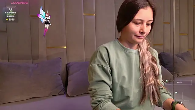 Snapshot of Ishtar_Divine chatting on September 22, 2025, 10:32 am Ishtar Divine online show from September 22, 2025, 10:32 am