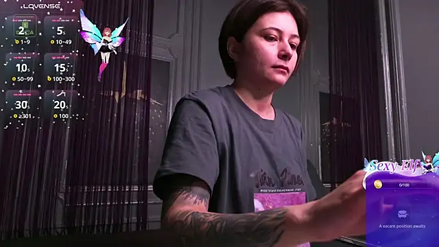 Snapshot of Ishtar_Divine chatting on February 25, 2026, 4:45 am Ishtar Divine online show from February 25, 2026, 4:45 am