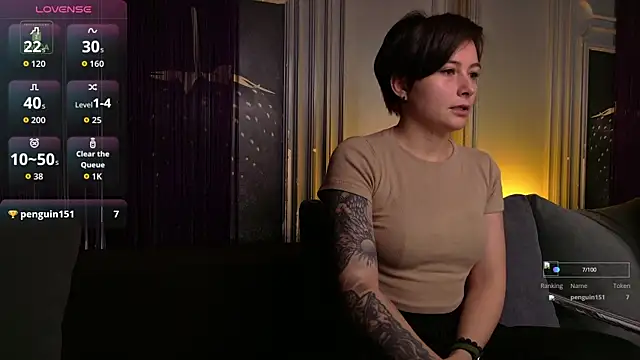 Snapshot of Ishtar_Divine chatting on October 30, 2025, 3:53 pm Ishtar Divine online show from October 30, 2025, 3:53 pm