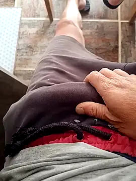 paubabando  online show from January 3, 2025, 1:02 pm