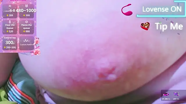 Weiwei5200 online show from September 26, 2025, 10:16 pm