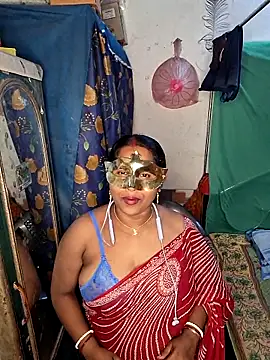 Snapshot of Real_Desi_Couple chatting on April 27, 2026, 4:38 pm Real Desi Couple online show from April 27, 2026, 4:38 pm