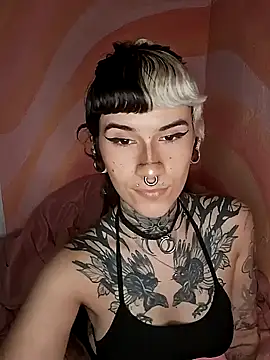 suesky online show from January 5, 2025, 3:53 am