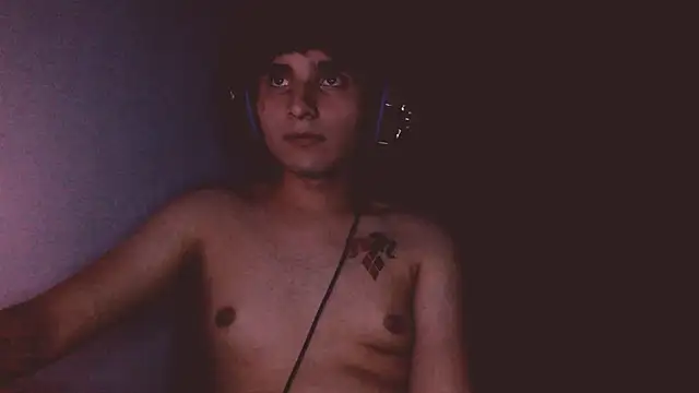 Charley quin online show from September 21, 2025, 3:33 am