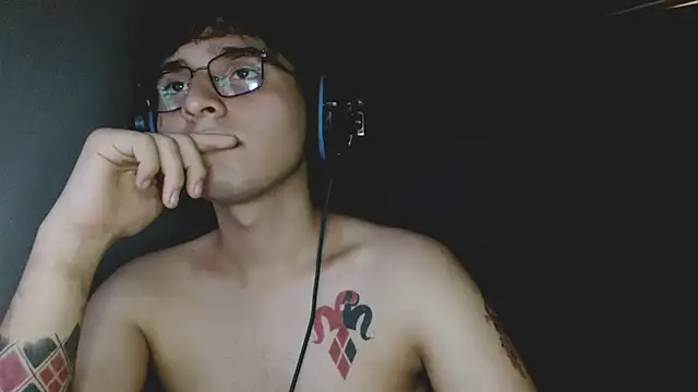 Charley quin online show from September 27, 2025, 2:39 am