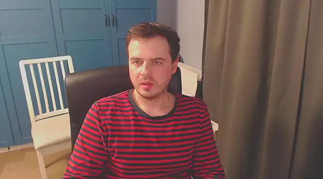 CuteMan33 online show from December 16, 2024, 8:48 pm