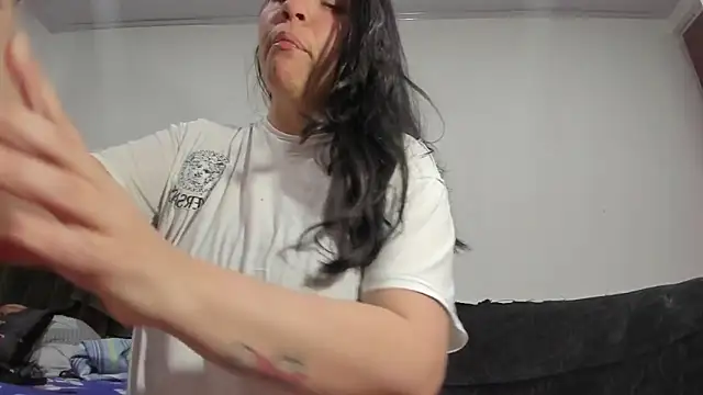 lilit fetichs online show from January 24, 2025, 9:26 pm