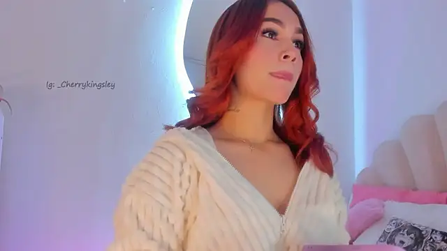  cherrykingsley1 online show from March 13, 2026, 4:17 am