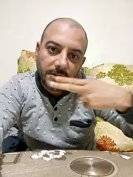 Snapshot of arabian82 chatting on December 8, 2024, 11:29 pm arabian82 online show from December 8, 2024, 11:29 pm