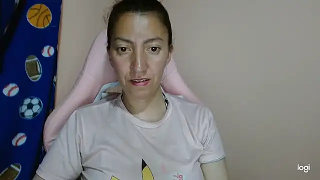 Snapshot of kaybabyhot chatting on April 29, 2026, 11:00 pm kaybabyhot online show from April 29, 2026, 11:00 pm