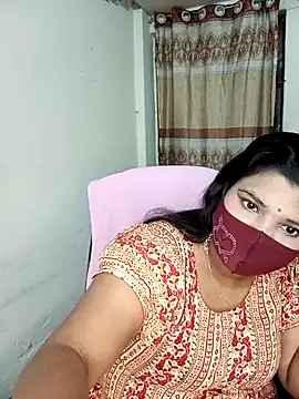 Snapshot of Hot-Angel_ chatting on February 4, 2025, 1:02 am Hot-Angel online show from February 4, 2025, 1:02 am