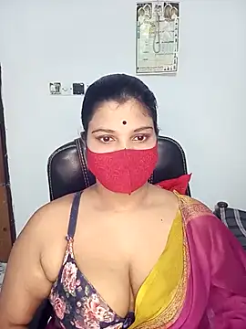 Snapshot of Hot-Angel_ chatting on October 7, 2025, 7:48 pm Hot-Angel online show from October 7, 2025, 7:48 pm