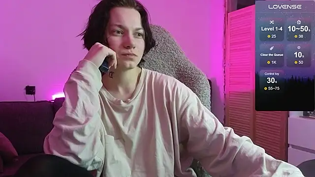 esajukyy online show from January 16, 2026, 6:45 pm