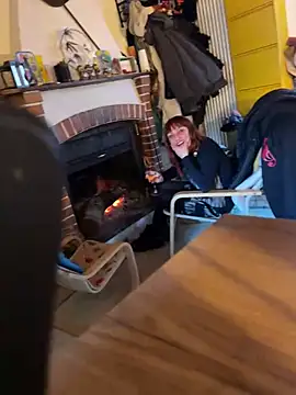 Snapshot of zenzero87 chatting on December 21, 2024, 8:50 am zenzero87 online show from December 21, 2024, 8:50 am