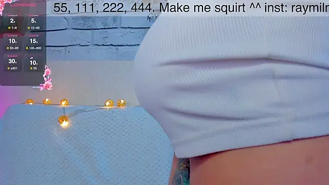 Snapshot of AliceMilman chatting on December 10, 2024, 1:11 pm AliceMilman online show from December 10, 2024, 1:11 pm