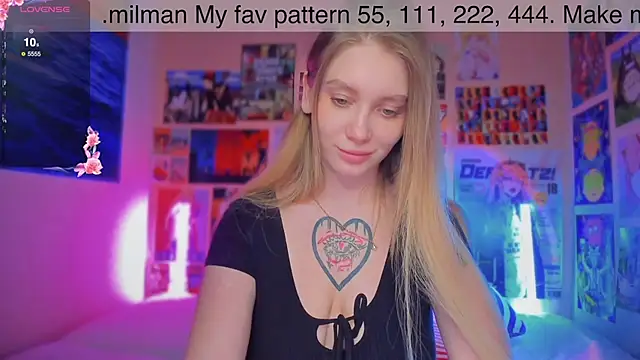 Snapshot of AliceMilman chatting on March 14, 2025, 12:07 pm AliceMilman online show from March 14, 2025, 12:07 pm