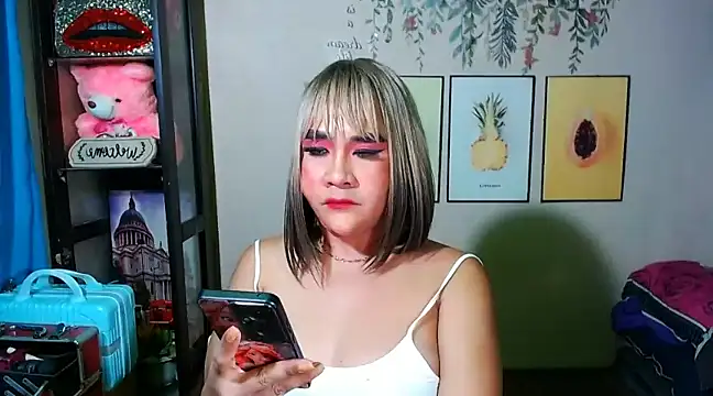 Snapshot of MS_SexCumEducation_TS chatting on March 16, 2025, 9:49 am MS SexCumEducation TS online show from March 16, 2025, 9:49 am