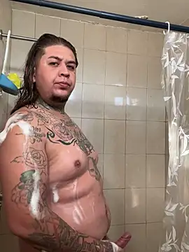 danielgreeneyes54 online show from December 30, 2024, 3:23 pm