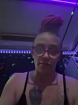 Snapshot of Stonermama666420 chatting on February 22, 2026, 4:59 am Stonermama666420 online show from February 22, 2026, 4:59 am